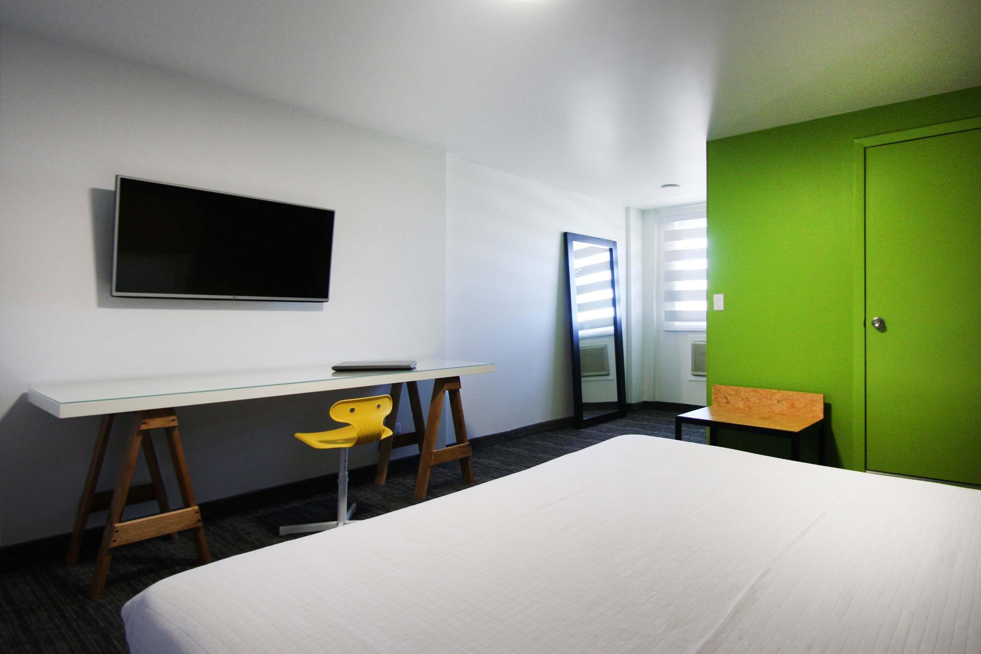 B My Hotel Tijuana Dış mekan fotoğraf