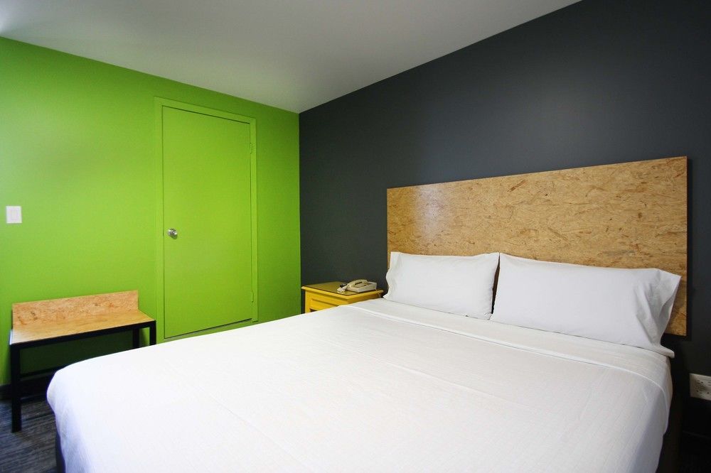 B My Hotel Tijuana Dış mekan fotoğraf