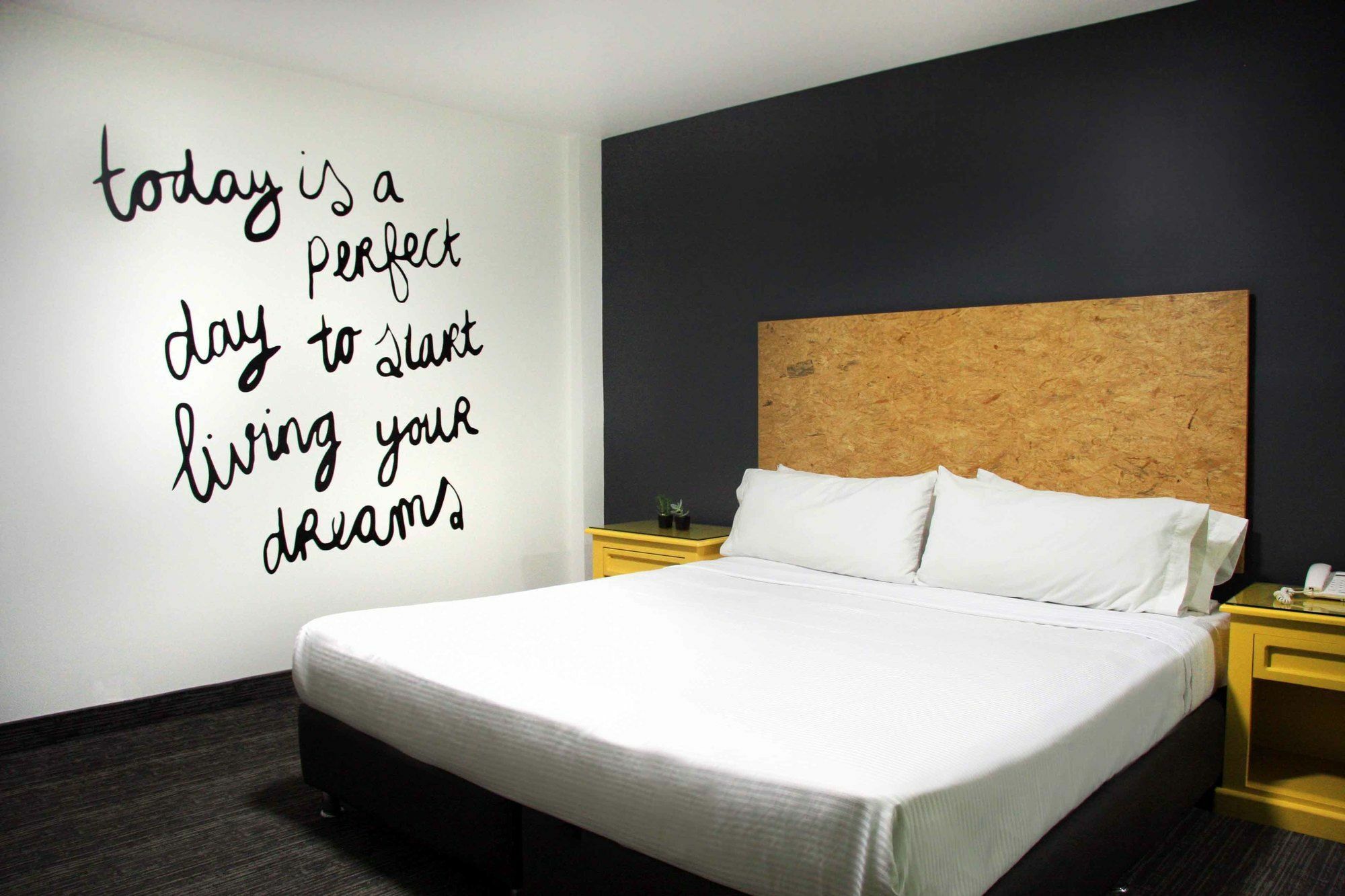 B My Hotel Tijuana Dış mekan fotoğraf